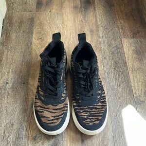 Women’s Vans Sneakers